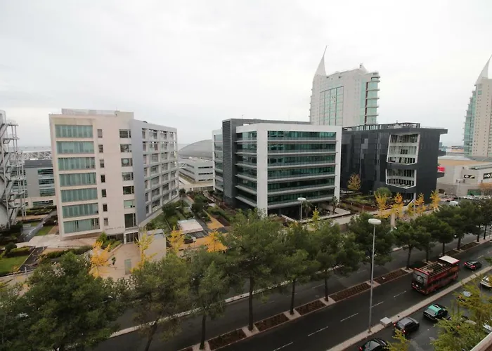 Av. D. Joao II Modern Apt Near Altice Arena