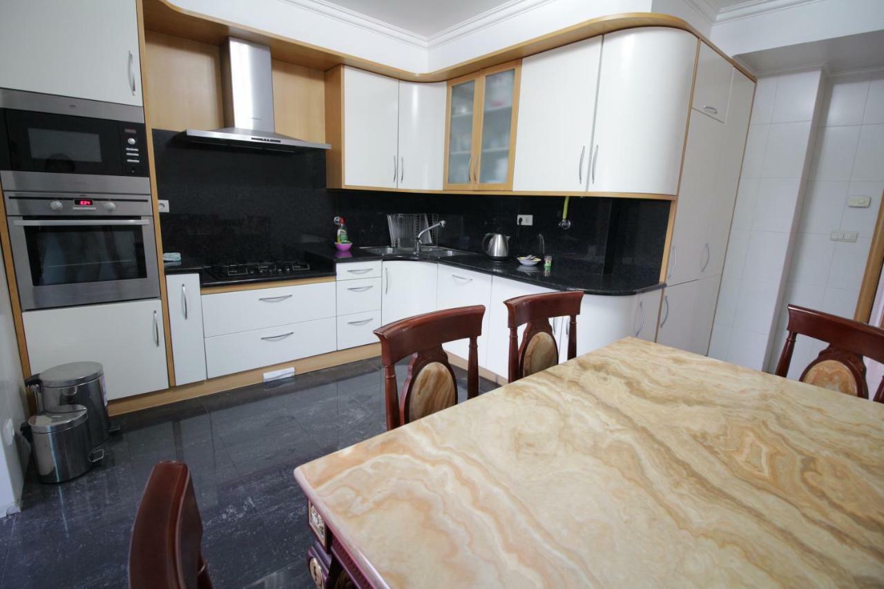 Av. D. Joao Ii Modern Apt Near Altice Arena Apartment
